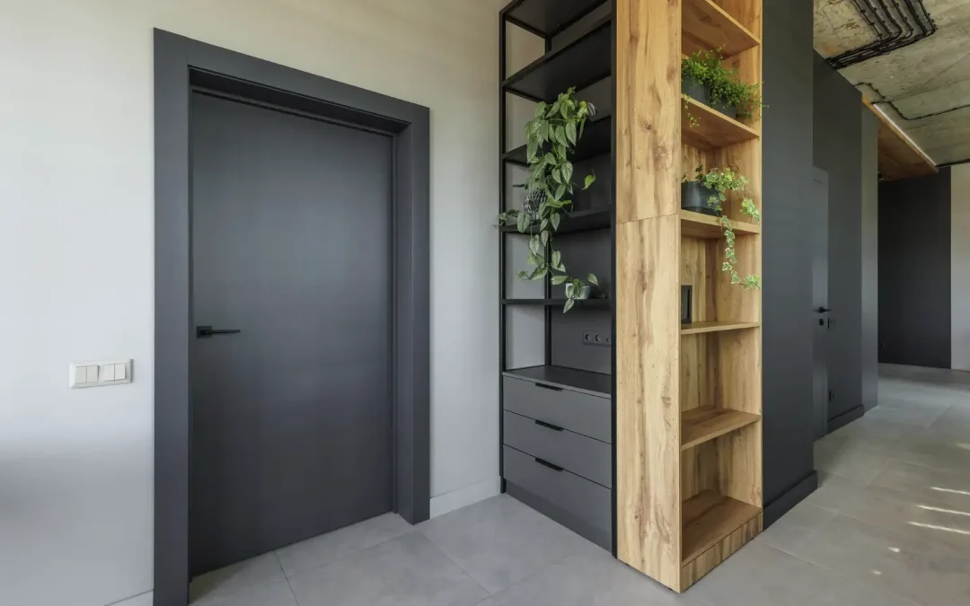 Restaurar Puertas en 2026: Cómo Darles una Segunda Vida con un Lacado Negro de Diseño